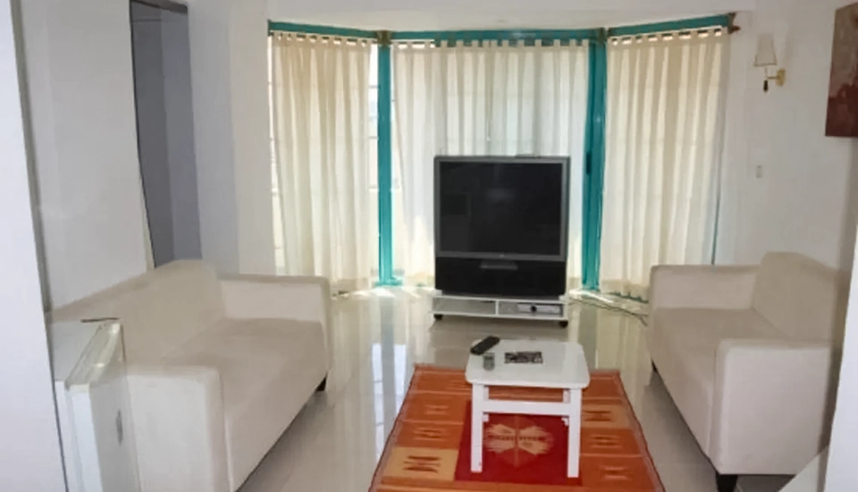 هتل اوسلان کوش آداسی